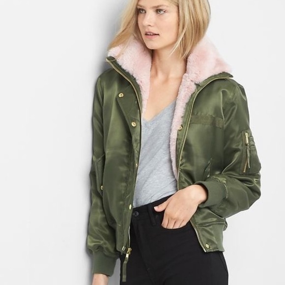 GAP Jackets & Blazers - Gap fur lined bomber jacket
